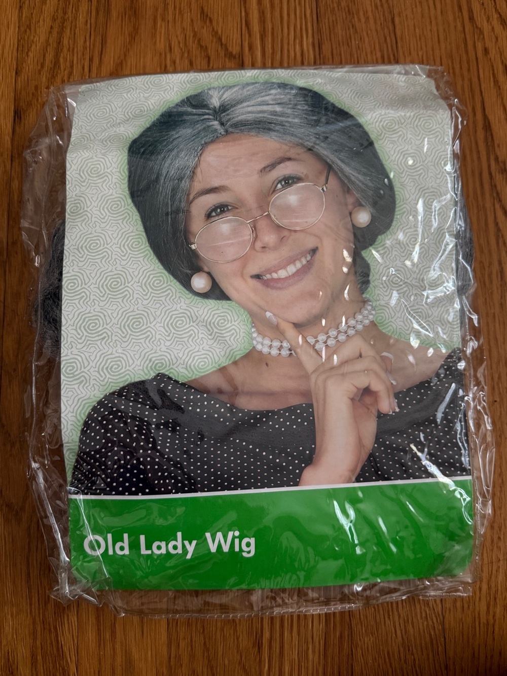 The Old Lady costume gray bun wig New